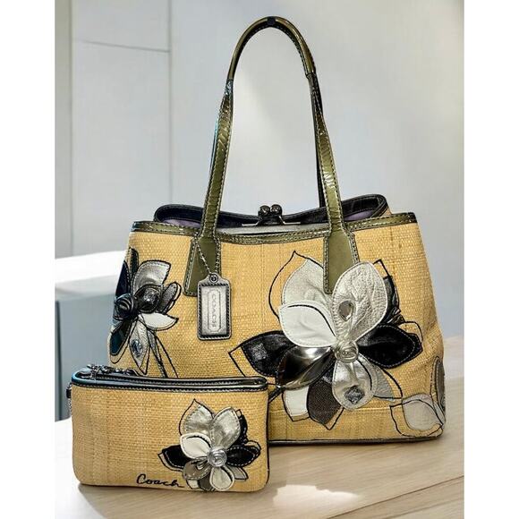 Y2K Coach 13531 Hamptons Archive 10th Anniversary Straw Floral Bag & Wristlet - Picture 14 of 14